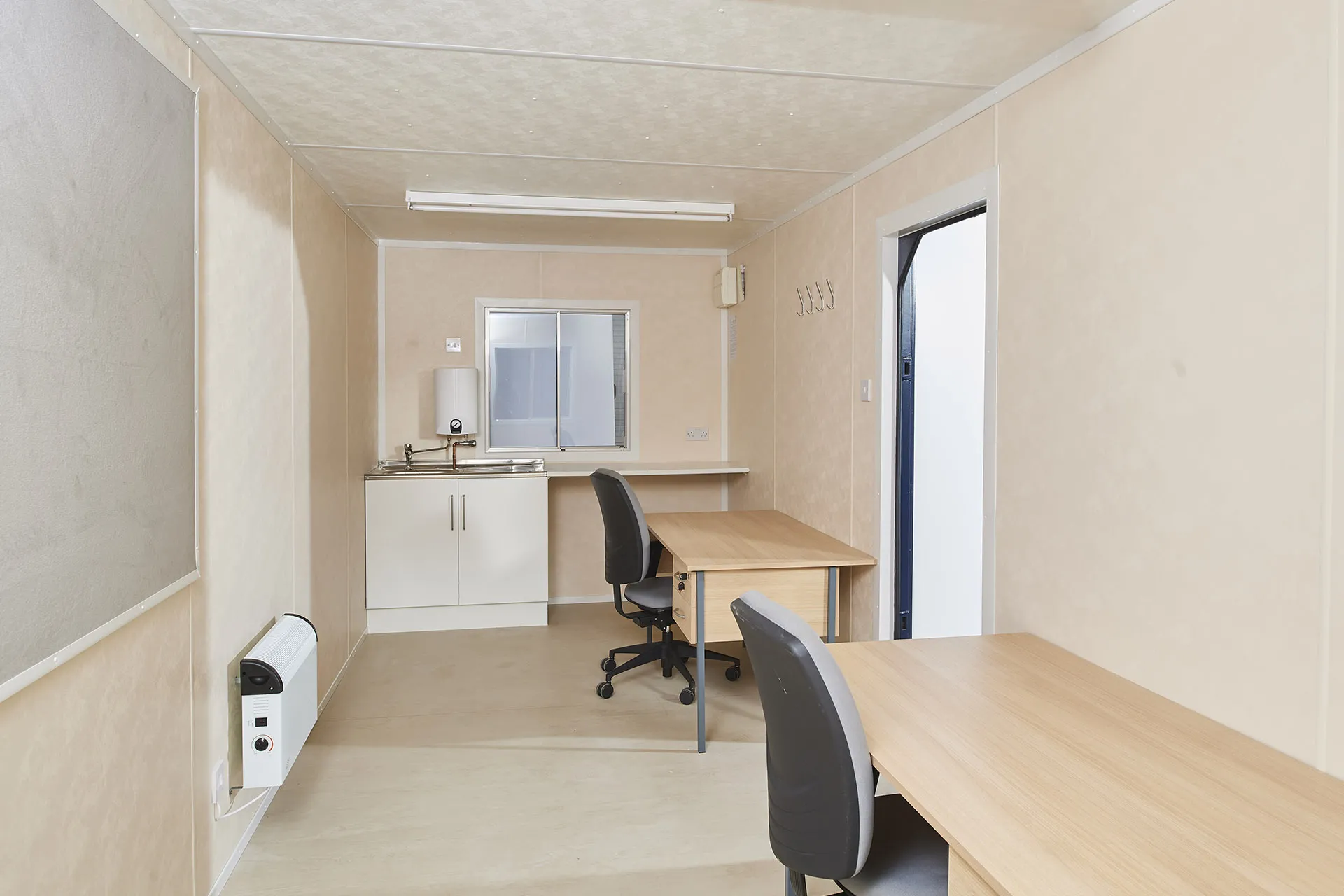 20Ft-x-8Ft-Steel-Office-Canteen-Cabin