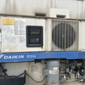 Daikin 40ft Refrigerated Shipping Container (Reefer) - daikin 40ft refrigerated container for sale at Easy Containers (view 4)