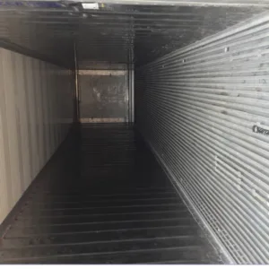40ft HC Reefer Container–Wind & Water Tight, Non-Working For Sale - 40ft refrigerated container for sale at Easy Containers (view 4)